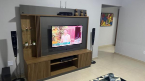 Linda casa em condomínio fechado